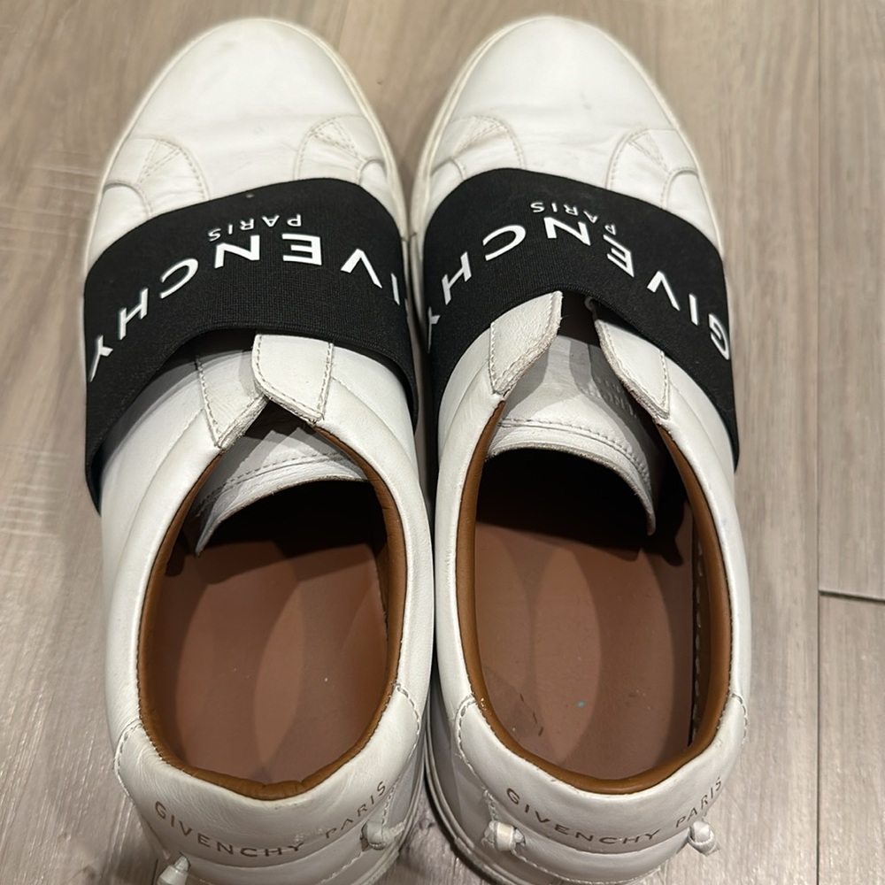 Givenchy sneakers - Picture 3 of 4